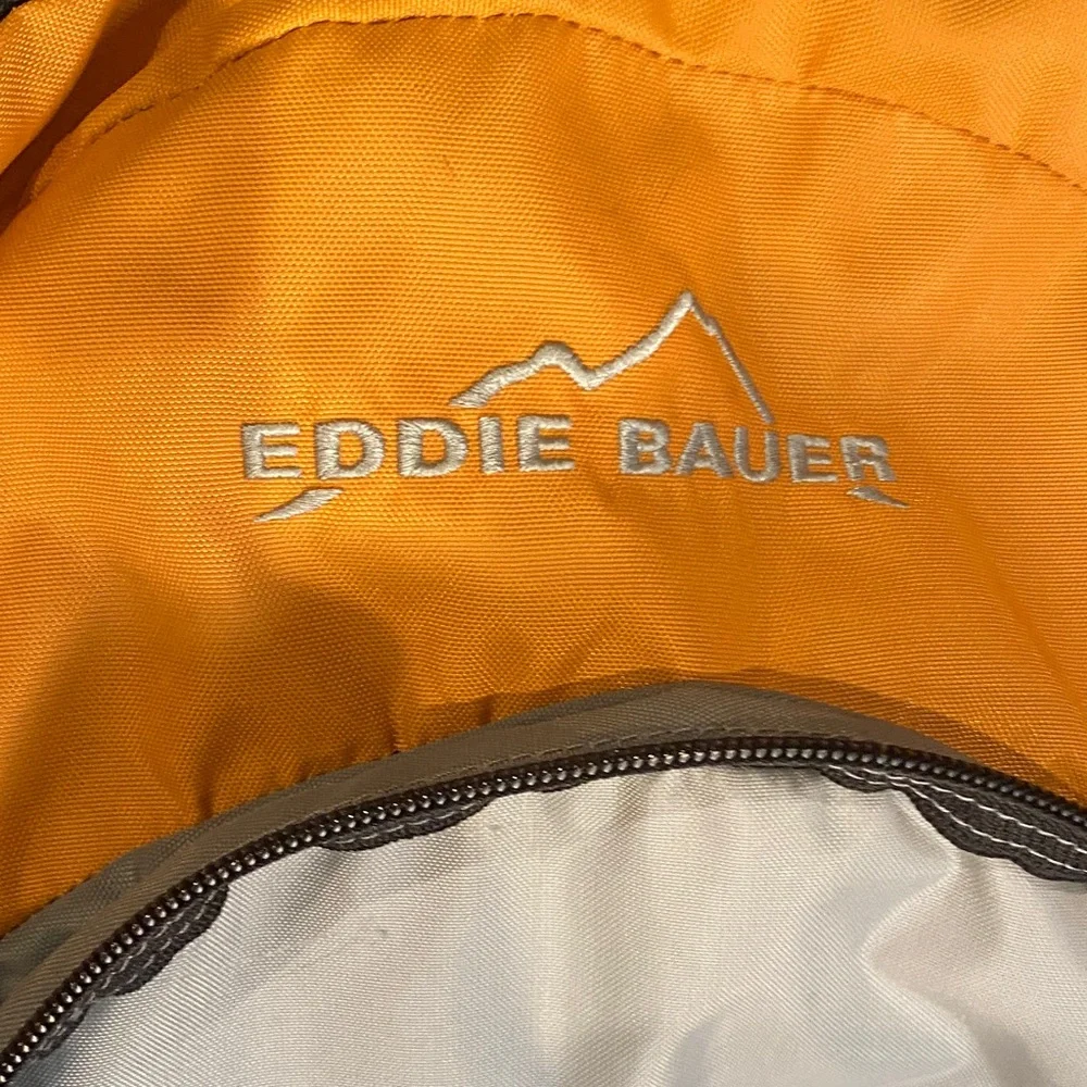 Eddie Bauer Trailhead 25L Backpack  Excellent Condition